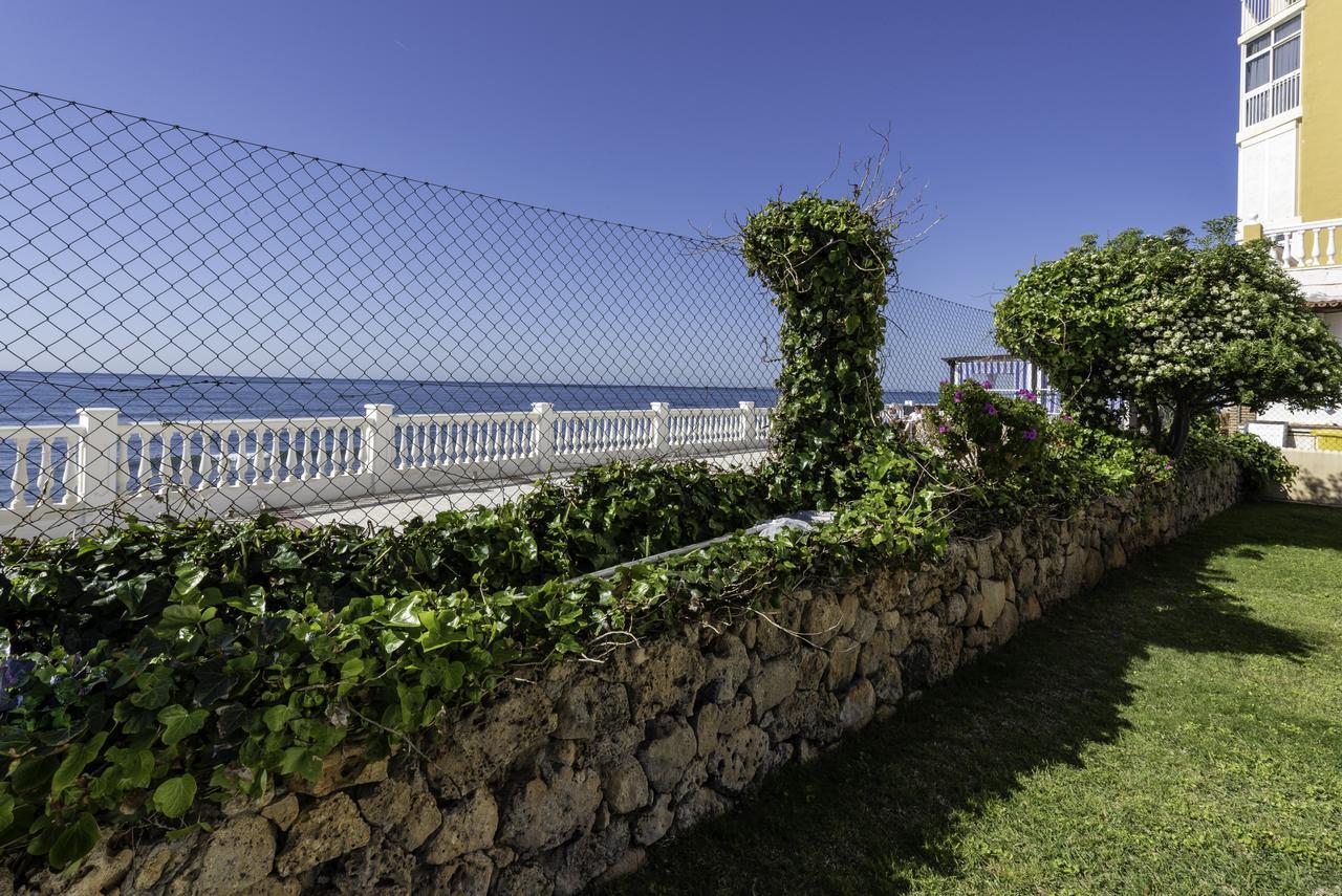 Nest Studio Playa Alhamar Sitio de Calahonda المظهر الخارجي الصورة