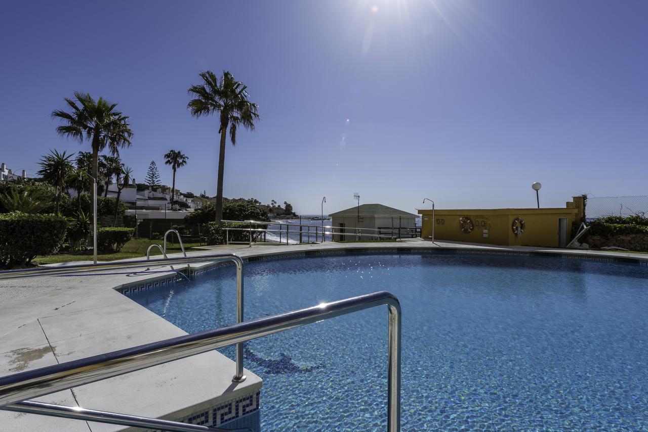 Nest Studio Playa Alhamar Sitio de Calahonda المظهر الخارجي الصورة