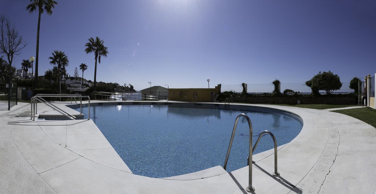 Nest Studio Playa Alhamar Sitio de Calahonda المظهر الخارجي الصورة
